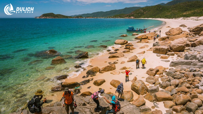 Trải nghiệm trekking kết hợp ngắm biển 