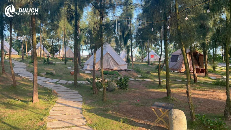 Du lịch camping tại Eo Gió 