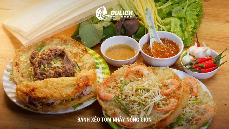 Bánh xèo tôm nhảy nóng giòn