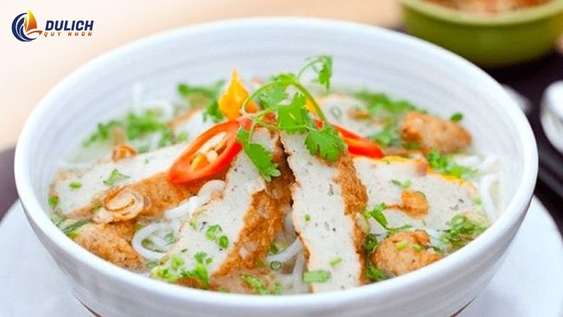Bánh canh chả cá