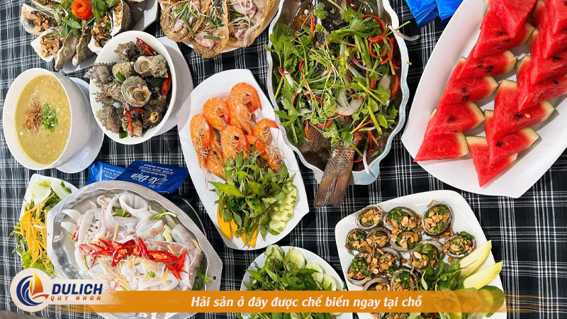 Hải sản ở đây được chế biến ngay tại chỗ