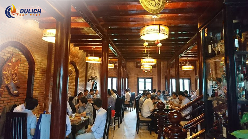 Không khí Hội An tái ở Quy Nhơn tại quán cơm niêu Hội An