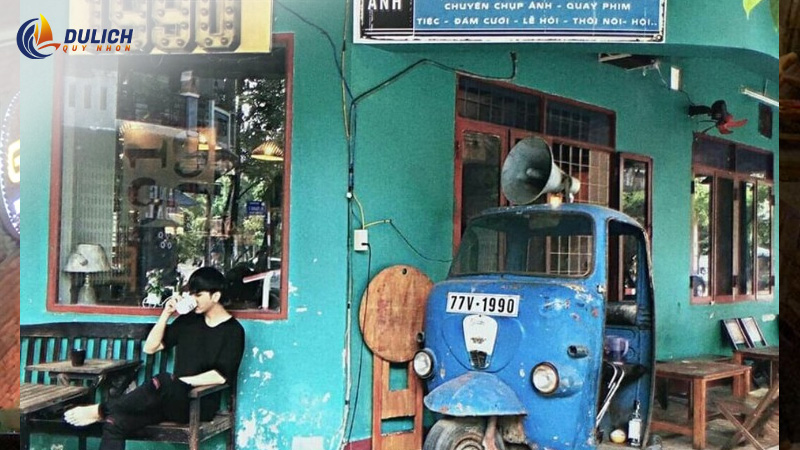 Cafe Acoustic 1990 