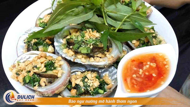 Sò điệp nướng mỡ hành thơm ngon