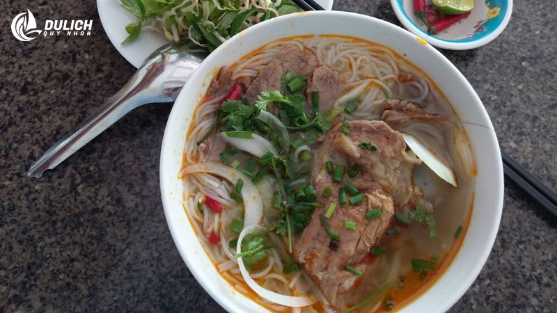 Bún bò 