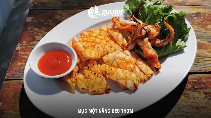 Mực một nắng dẻo thơm