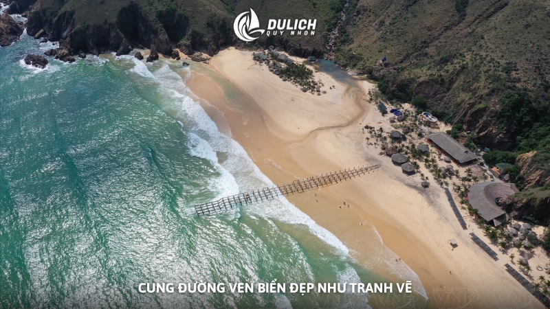 Cung đường ven biển đẹp như tranh vẽ