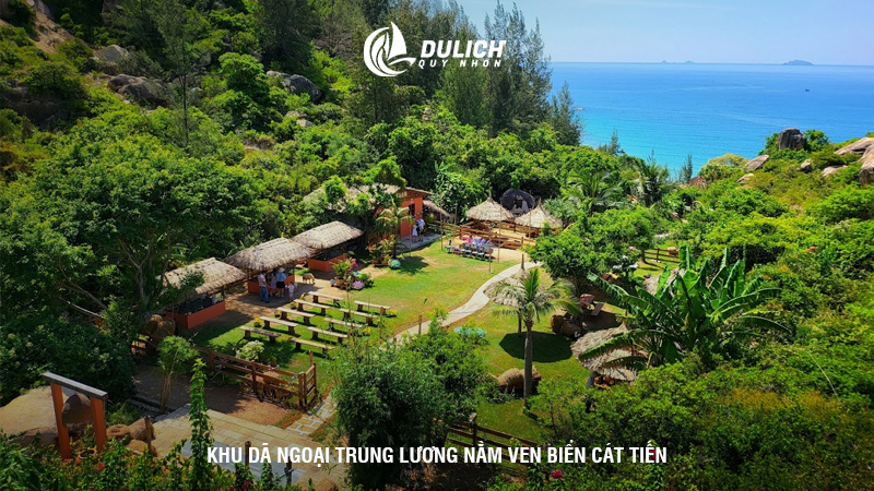 Khu dã ngoại Trung Lương nằm ven biển Cát Tiến