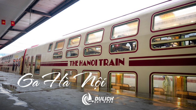 Ga Hà Nội trước giờ tàu lăn bánh
