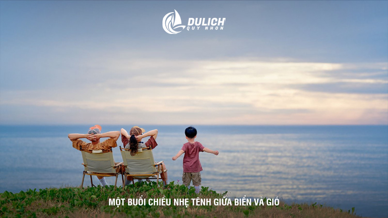 Một buổi chiều nhẹ tênh giữa biển và gió