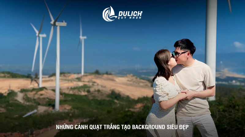 Những cánh quạt trắng tạo background siêu đẹp