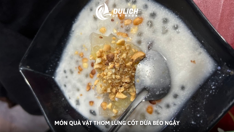 Món quà vặt thơm lừng cốt dừa béo ngậy