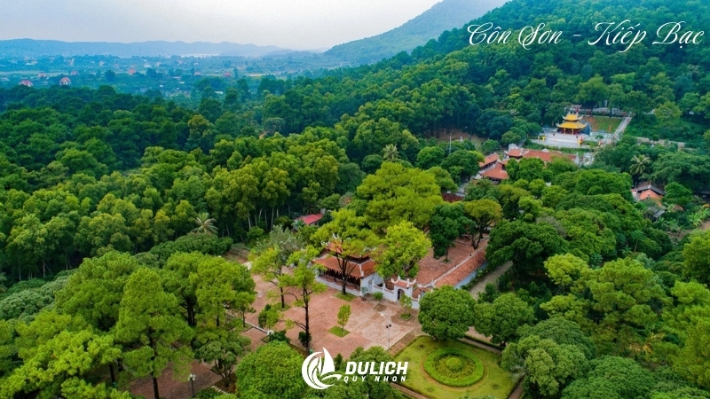 Di tích lịch sử Côn Sơn - Kiếp Bạc