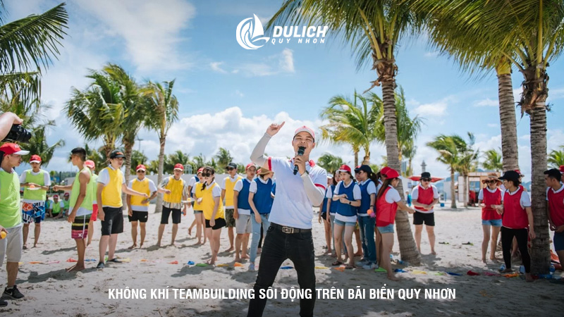 Không khí teambuilding sôi động trên bãi biển Quy Nhơn