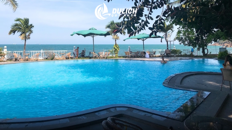 Quán cafe Quy Nhơn nằm trong khi vực Ghềnh Ráng