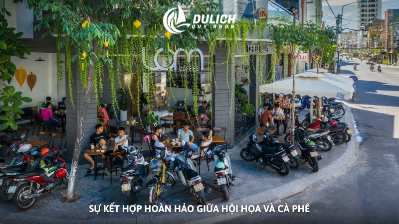 Sự kết hợp hoàn hảo giữa hội họa và cà phê