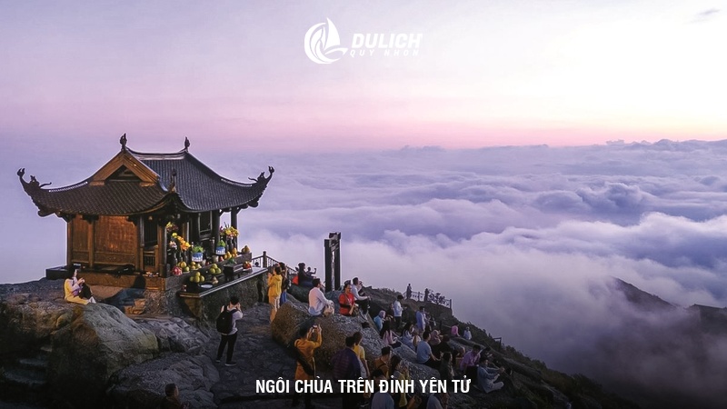 Ngôi chùa trên đỉnh Yên Tử 
