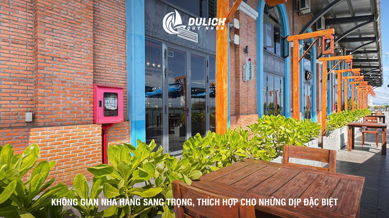 Không gian nhà hàng sang trọng, thích hợp cho những dịp đặc biệt