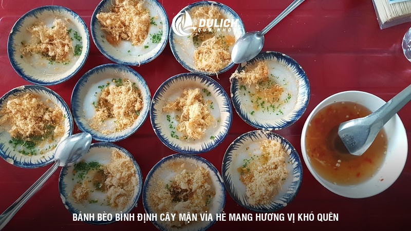 Bánh bèo Bình Định Cây Mận vỉa hè mang hương vị khó quên