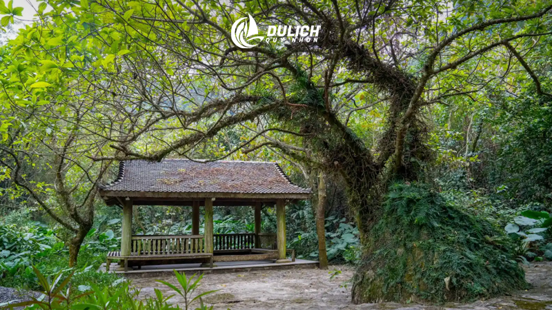 Khu chùa cổ Bái Đính