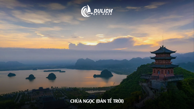 Chùa Ngọc (Đàn Tế Trời)
