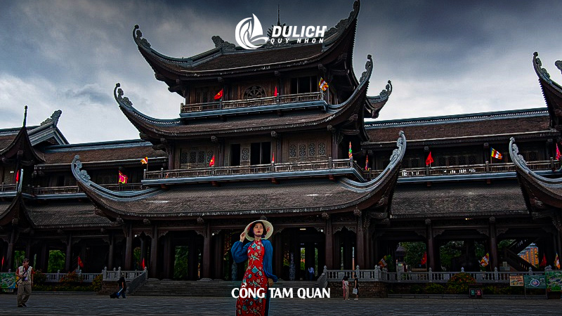 Cổng Tam Quan