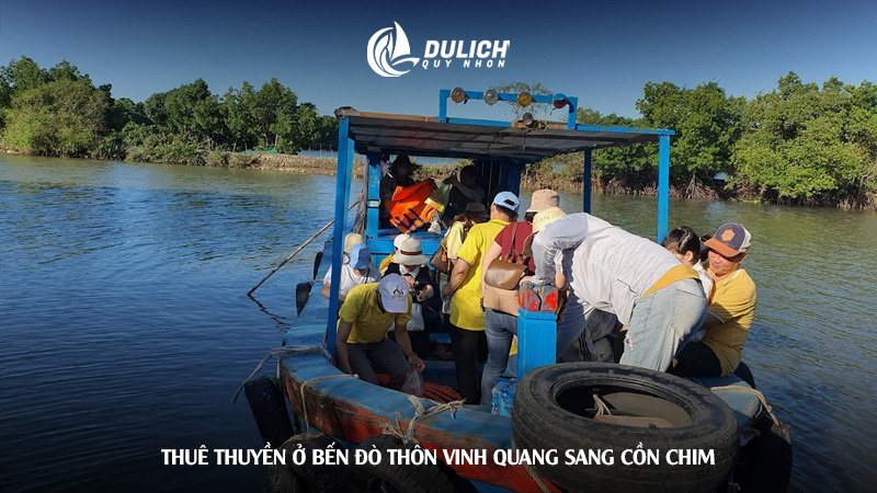 Thuê thuyền ở bến đò thôn Vinh Quang sang Cồn Chim 