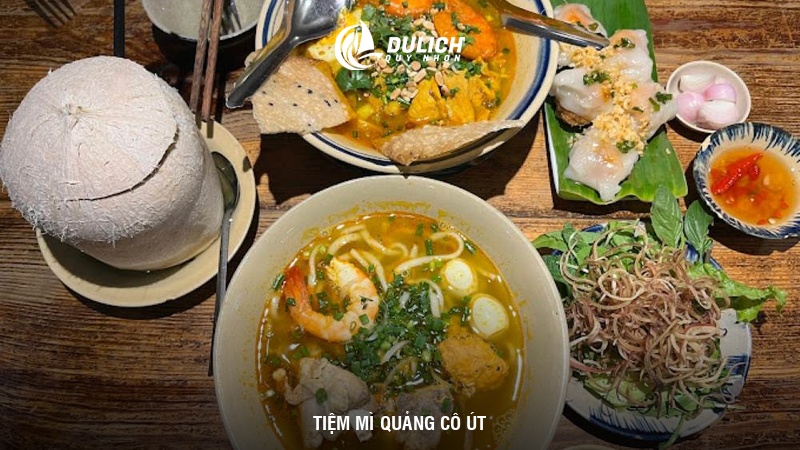 Tiệm Mì Quảng Cô Út 