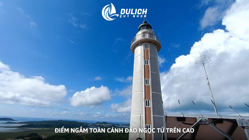 Điểm ngắm toàn cảnh đảo ngọc từ trên cao